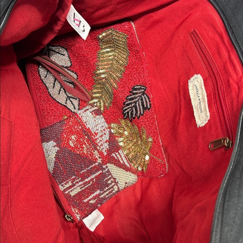 America & Beyond Travel Bag Set 3 Piece Tote Purse Coin Pouch Beaded Leaves Red - Picture 7 of 8